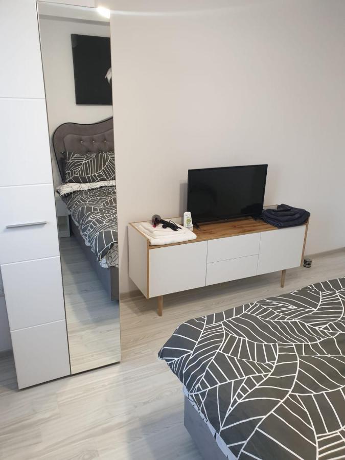 Topaz Central Apartment Bacău Exterior foto